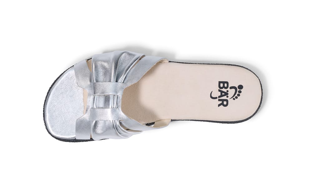 SUPER SOFT AND COMFORTABLE: