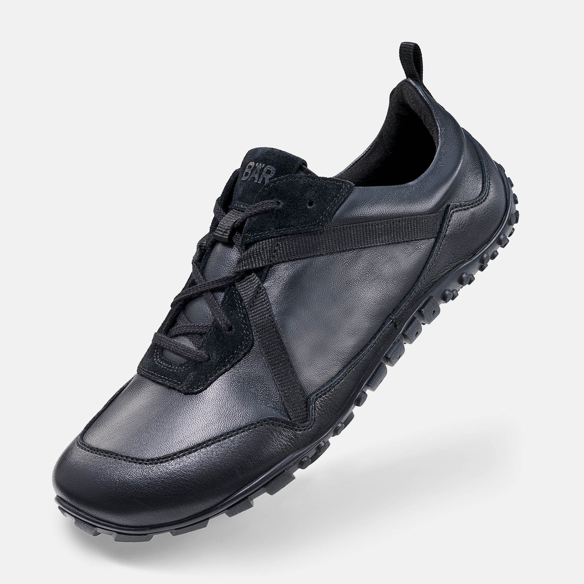 BÄR Schuhe Herrenschuhe Junis in schwarz aus Lammnappa, Kalbvelours, Rindnappa - Anlass: Freizeitschuhe (Produktbild) BÄR Schuhe Herrenschuhe Freizeitschuhe Junis schwarz Lammnappa, Kalbvelours, Rindnappa Produktbild