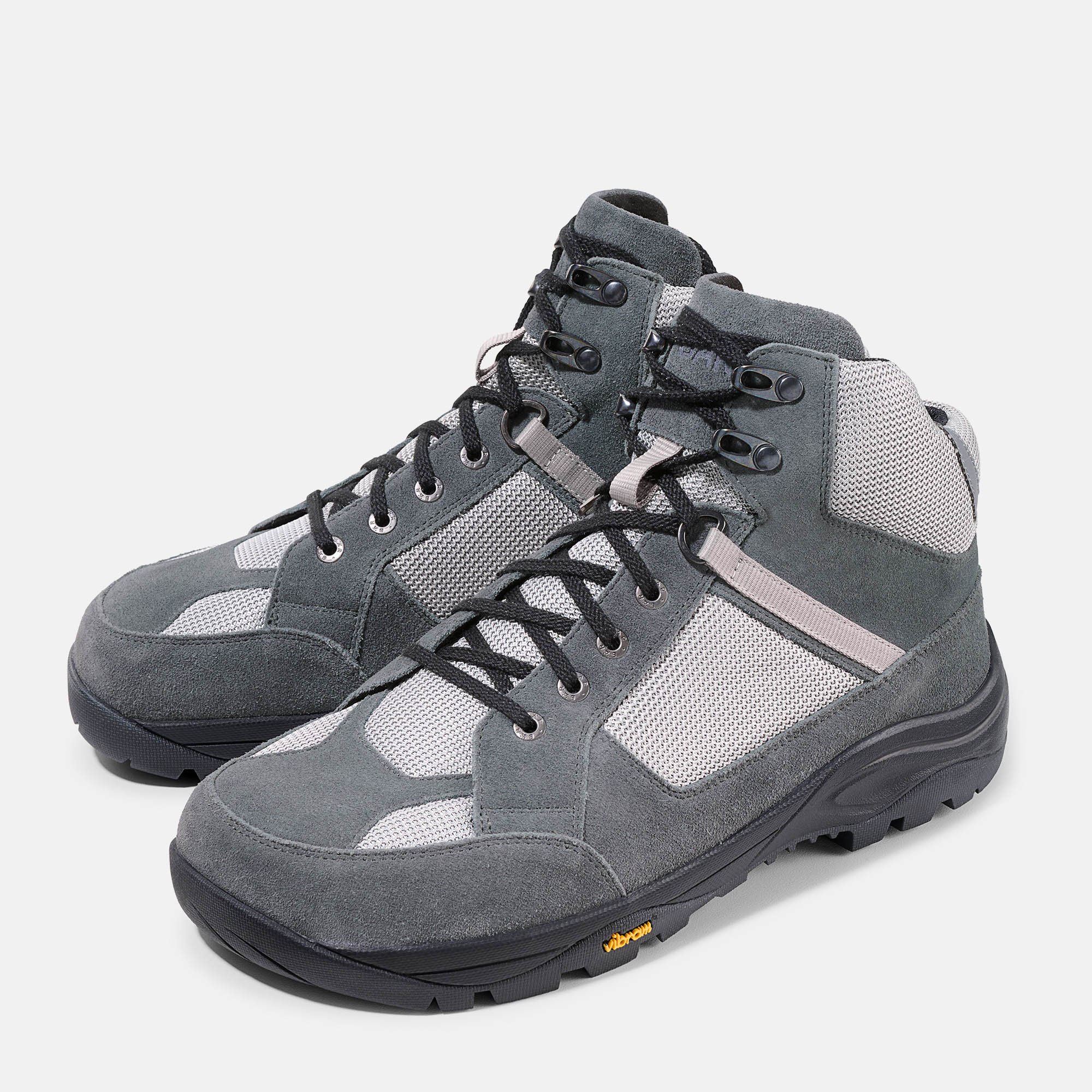 BÄR Schuhe Unisexschuhe Innsbruck in grau aus Rindveloursleder wasserabweisend, Funktionstextil - Anlass: Wanderstiefel (Hauptbild) BÄR Schuhe Unisexschuhe Wanderstiefel Innsbruck grau Rindveloursleder wasserabweisend, Funktionstextil Hauptbild