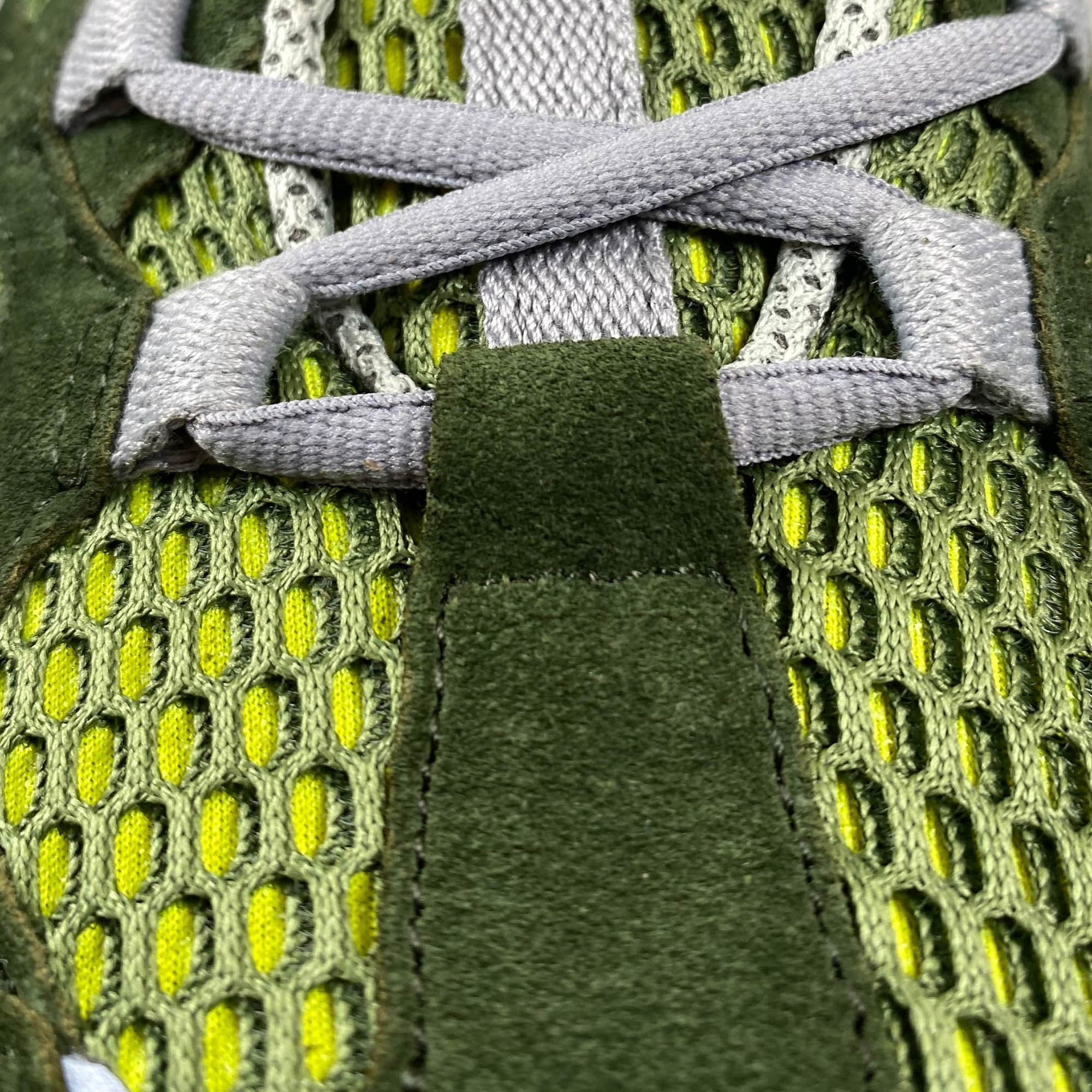 BÄR Schuhe Unisexschuhe High Performance 2.5 in oliv/gelb aus Mesh, Synthetisches Leder, Kalbveloursleder - Anlass: Laufschuhe (Produktbild) BÄR Schuhe Unisexschuhe Laufschuhe High Performance 2.5 oliv/gelb Mesh, Synthetisches Leder, Kalbveloursleder Produktbild