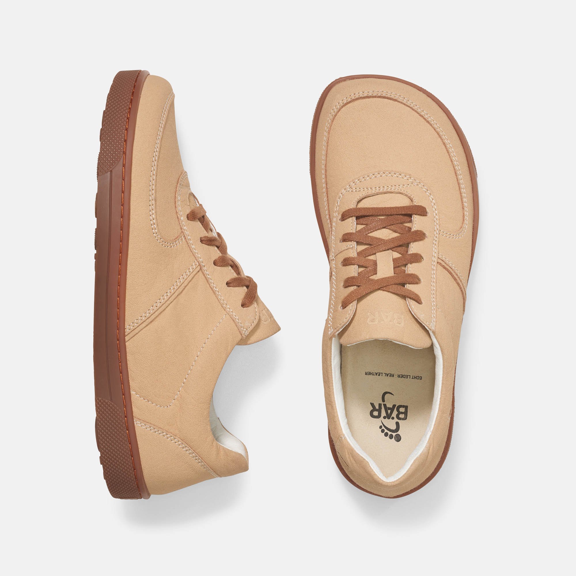 BÄR Schuhe Herrenschuhe Oleander in sand aus HyphaLite™ - Veganes Obermaterial mit Pilzen - Anlass: Freizeitschuhe (Ansicht von oben) BÄR Schuhe Herrenschuhe Freizeitschuhe Oleander sand HyphaLite™ - Veganes Obermaterial mit Pilzen Ansicht von oben