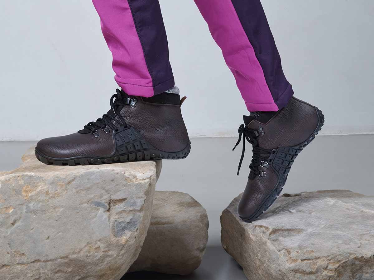 BÄR Schuhe Unisexschuhe Mountain Barefoot in dunkelbraun aus Rindnappaleder genarbt - Anlass: Wanderschuhe (Emotionsbild) BÄR Schuhe Unisexschuhe Wanderschuhe Mountain Barefoot dunkelbraun Rindnappaleder genarbt Emotionsbild