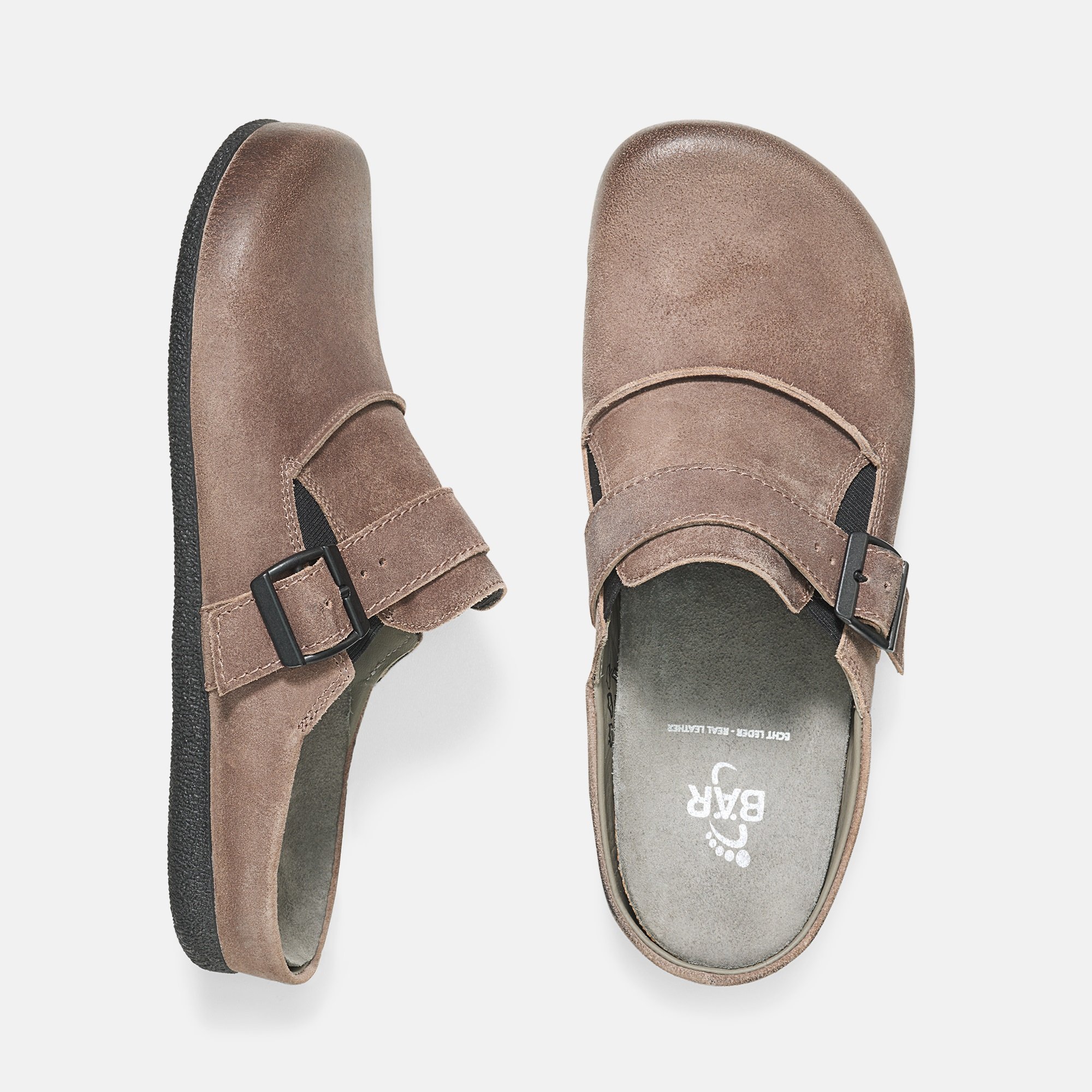 BÄR Schuhe Herrenschuhe Marlon in taupe aus Rindveloursleder gewachst - Anlass: Hausschuhe (Ansicht von oben) BÄR Schuhe Herrenschuhe Hausschuhe Marlon taupe Rindveloursleder gewachst Ansicht von oben