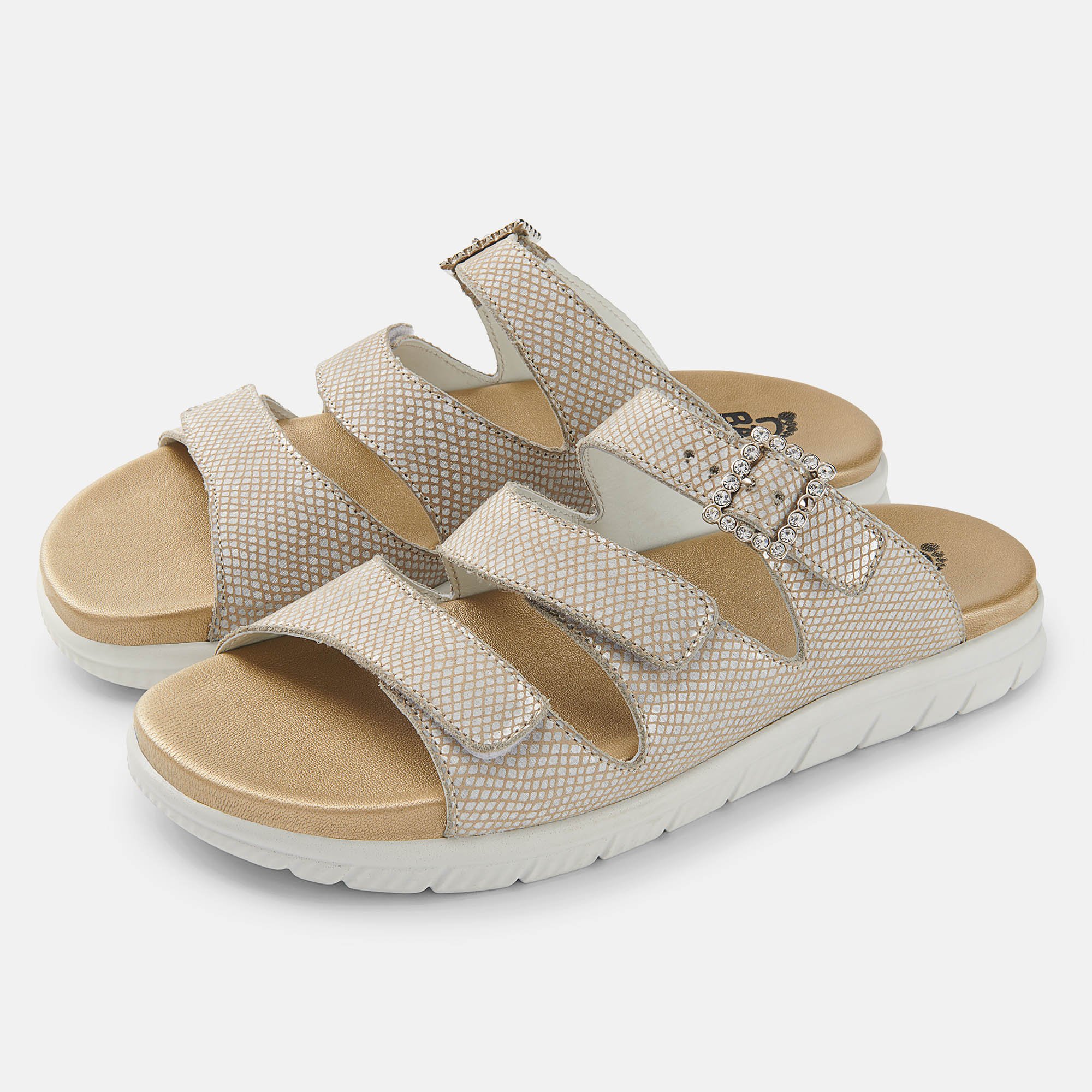BÄR Schuhe Damenschuhe Yvonne in sand aus Kalbveloursleder, Geprägtes Kalbveloursleder - Anlass: Sandaletten (Hauptbild) BÄR Schuhe Damenschuhe Sandaletten Yvonne sand Kalbveloursleder, Geprägtes Kalbveloursleder Hauptbild