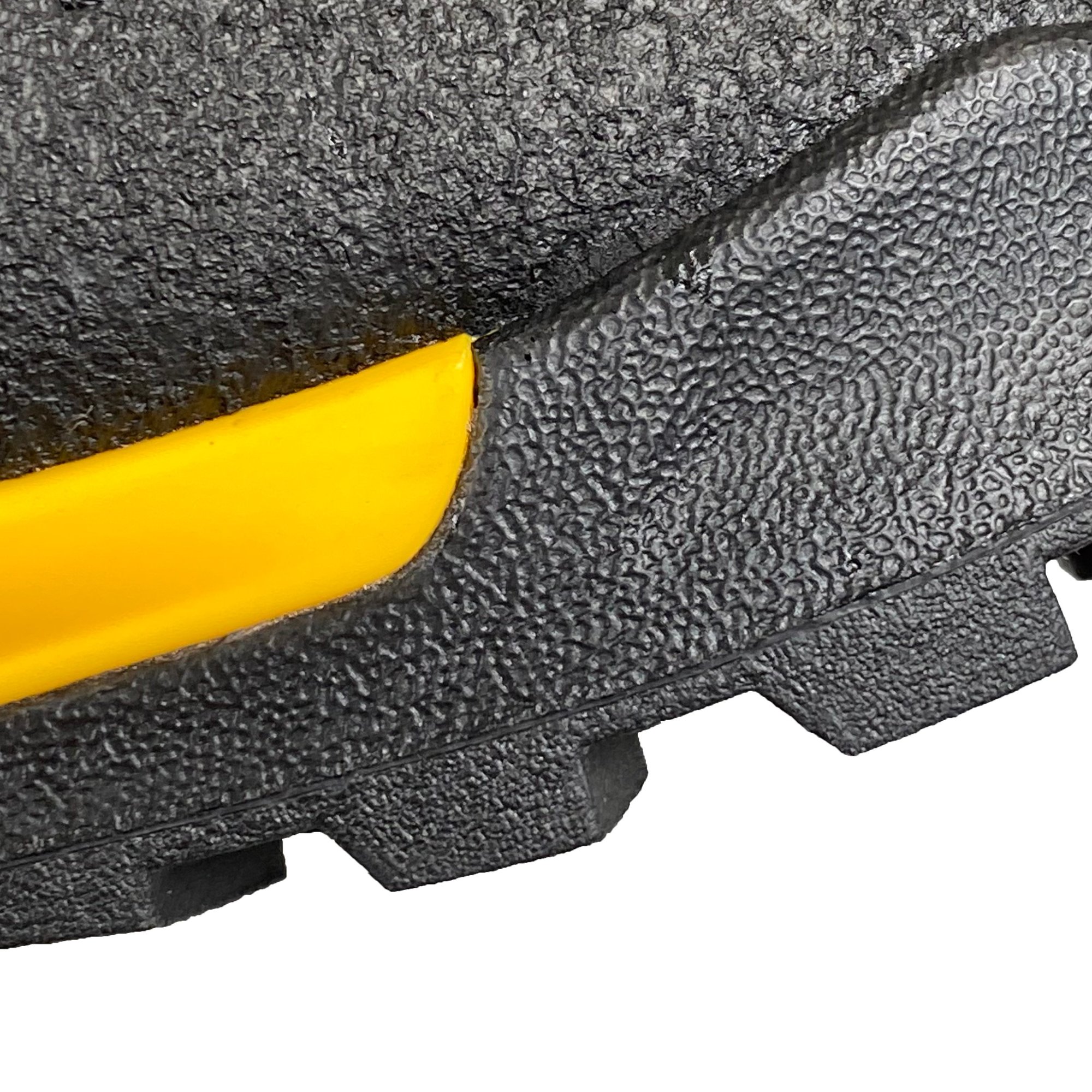 BÄR Schuhe Herrenschuhe Bergkomfort Wanderstiefel 2.0 in schwarz/orange aus terracare® Rindnubuk wasserabweisend - Anlass: Wanderstiefel (Produktbild) BÄR Schuhe Herrenschuhe Wanderstiefel Bergkomfort Wanderstiefel 2.0 schwarz/orange terracare® Rindnubuk wasserabweisend Produktbild