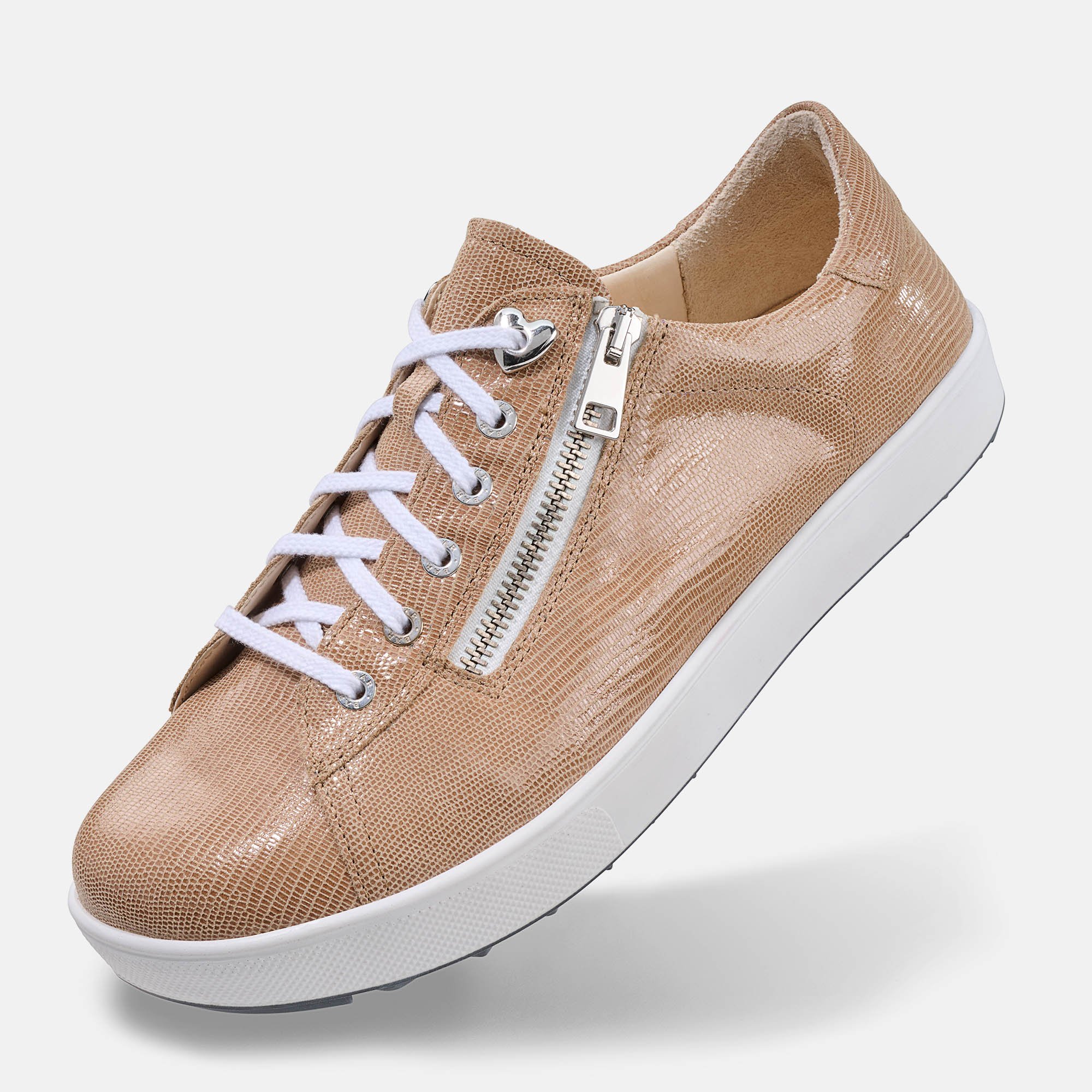 BÄR Schuhe Damenschuhe Margot in sand aus Kalbnappaleder foliert - Anlass: Freizeitschuhe (Produktbild) BÄR Schuhe Damenschuhe Freizeitschuhe Margot sand Kalbnappaleder foliert Produktbild