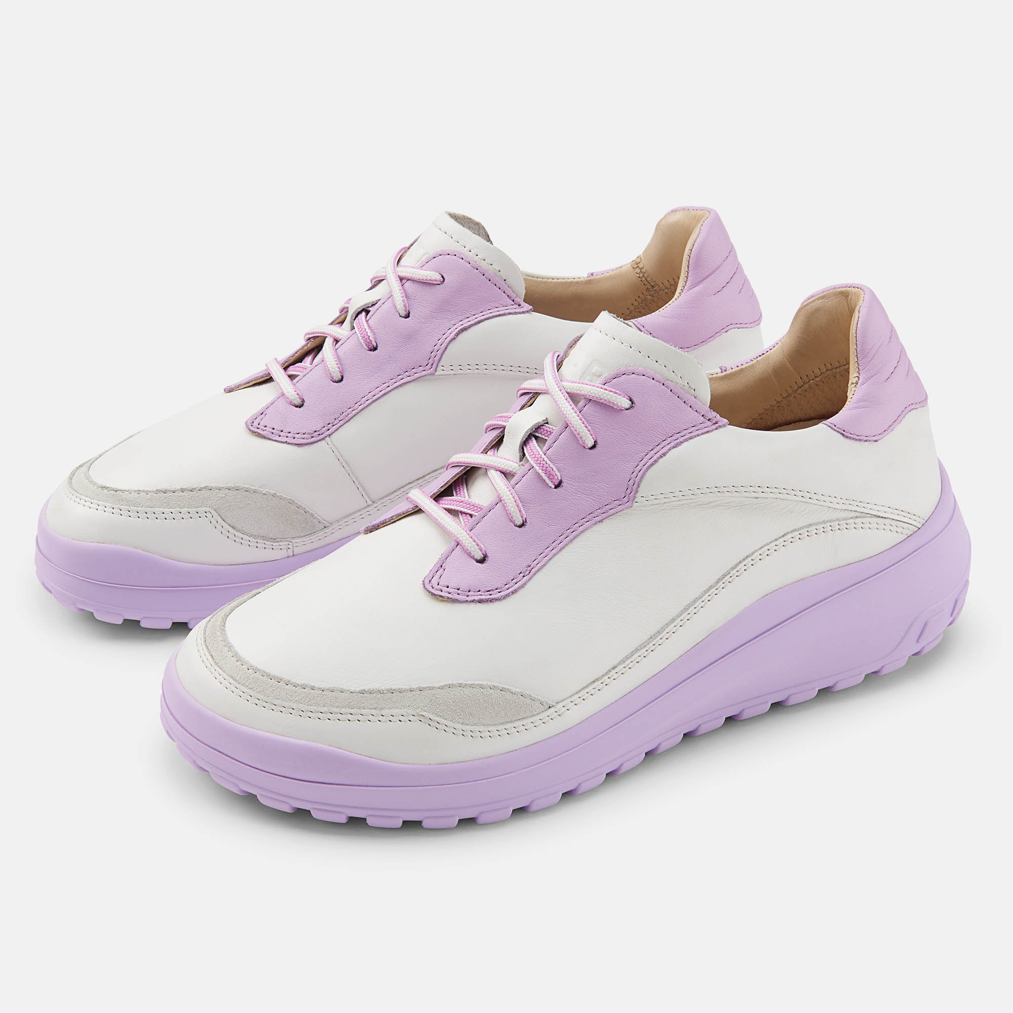 BÄR Schuhe Damenschuhe Quinn in weiß/lavendel aus Kalbnappaleder, Kalbveloursleder - Anlass: Alltag (Hauptbild) BÄR Schuhe Damenschuhe Alltag Quinn weiß/lavendel Kalbnappaleder, Kalbveloursleder Hauptbild