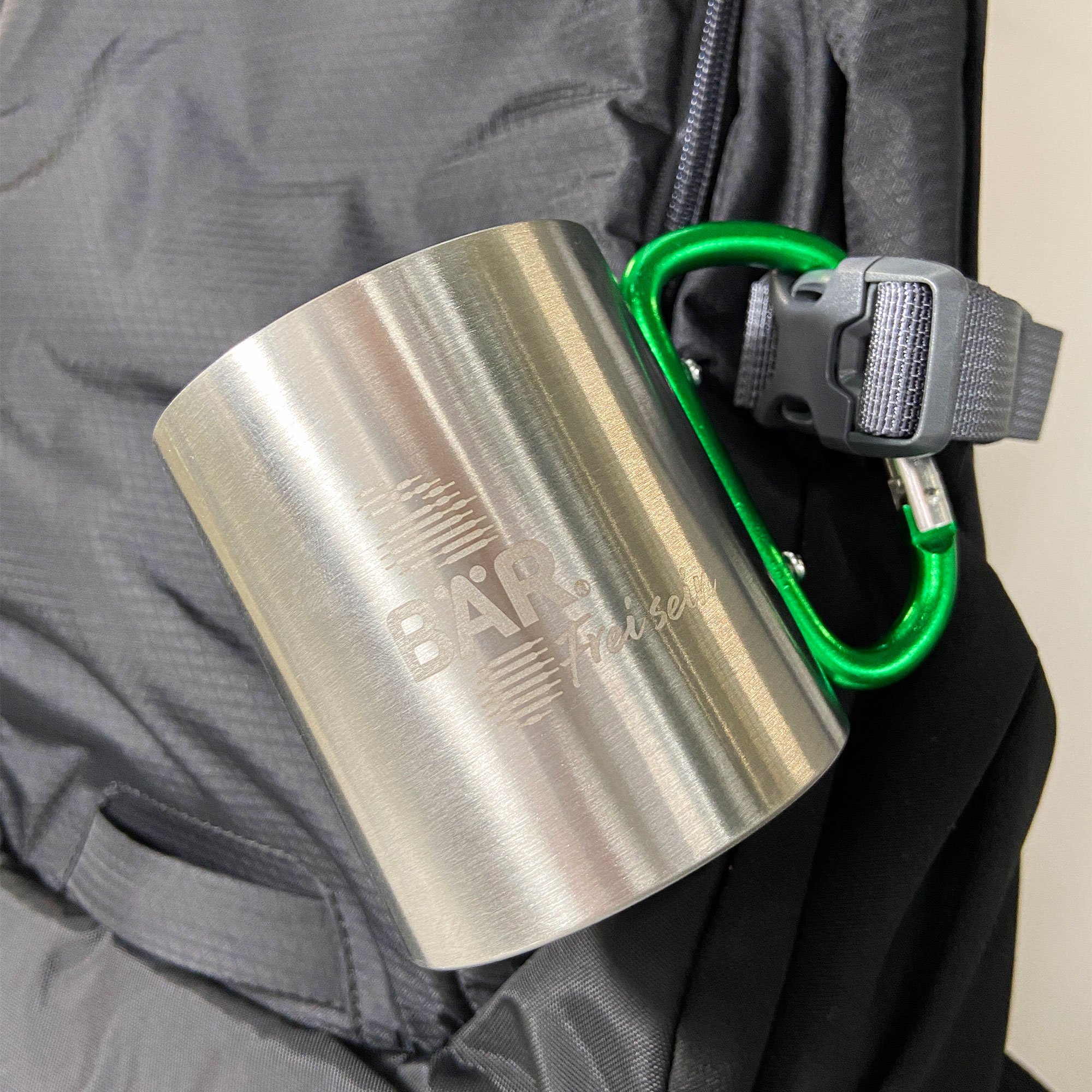 BÄR Schuhe Bär Tasse Edelstahl in silber (Seitenansicht) BÄR Schuhe Bär Tasse Edelstahl silber Seitenansicht