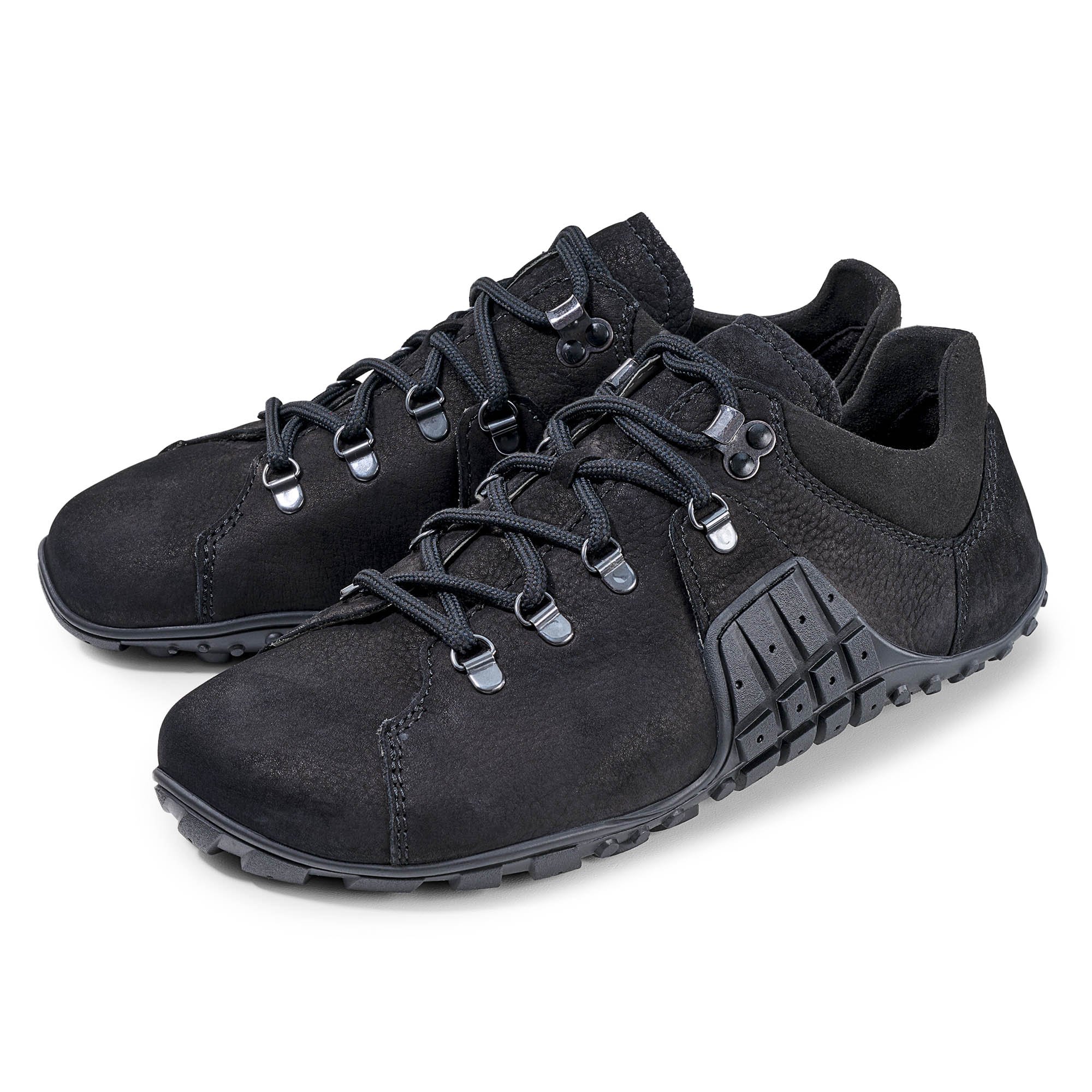 BÄR Schuhe Unisexschuhe Track Barefoot in schwarz aus Rindnubukleder - Anlass: Wanderschuhe (Produktbild) BÄR Schuhe Unisexschuhe Wanderschuhe Track Barefoot schwarz Rindnubukleder Produktbild