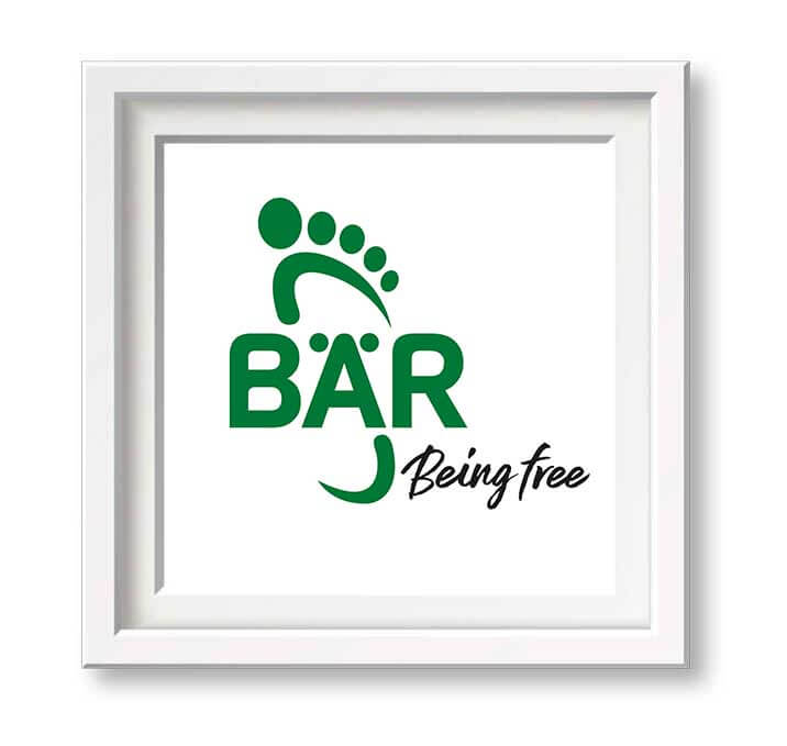 Logo with a green footprint and the text 'BÄR Being Free' in a white frame