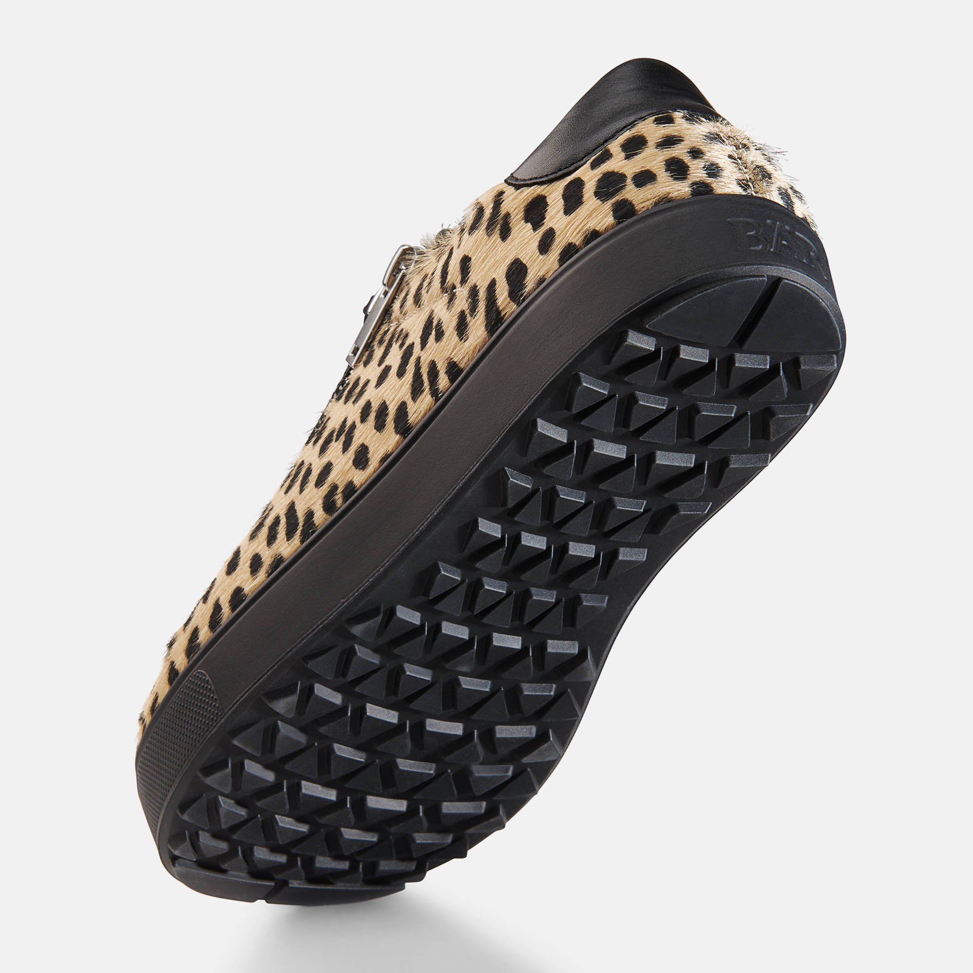 BÄR Schuhe Damenschuhe Margot in schwarz/leo aus Kalbnappaleder, Gefärbtes Rindfell - Anlass: Freizeitschuhe (Seitenansicht) BÄR Schuhe Damenschuhe Freizeitschuhe Margot schwarz/leo Kalbnappaleder, Gefärbtes Rindfell Seitenansicht