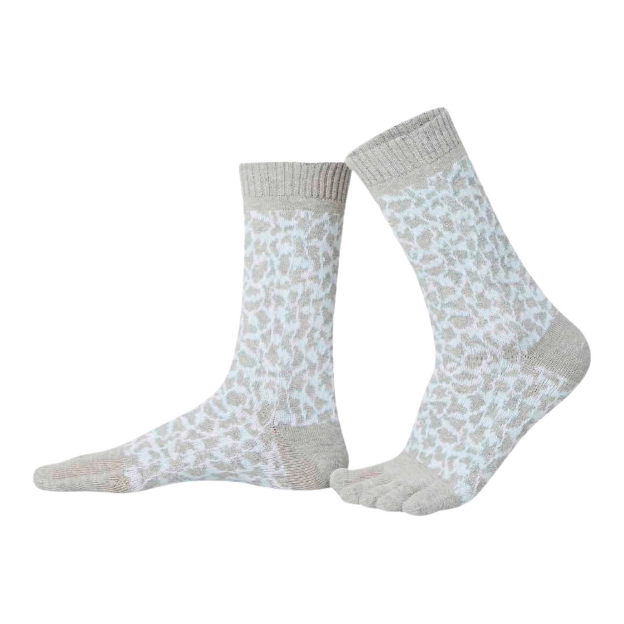 BÄR Schuhe Zehensocken Leopard weiß/grau Hauptbild