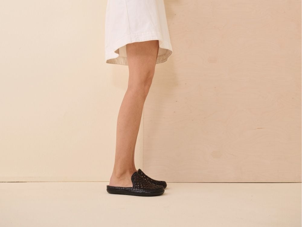 BÄR Schuhe Damenschuhe Freizeitschuhe Celia schwarz Ziegennappaleder Emotionsbild