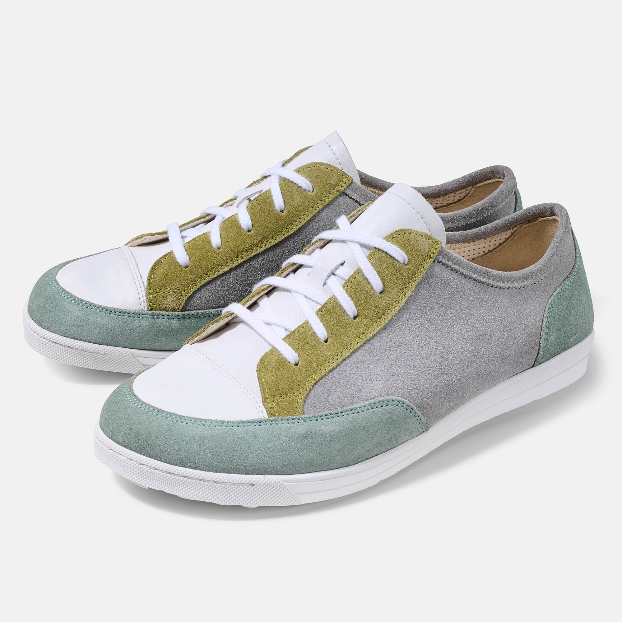 BÄR Schuhe Damenschuhe Emma 2.0 in grün/weiß aus Kalbnappaleder, Kalbveloursleder - Anlass: Alltag (Hauptbild) BÄR Schuhe Damenschuhe Alltag Emma 2.0 grün/weiß Kalbnappaleder, Kalbveloursleder Hauptbild