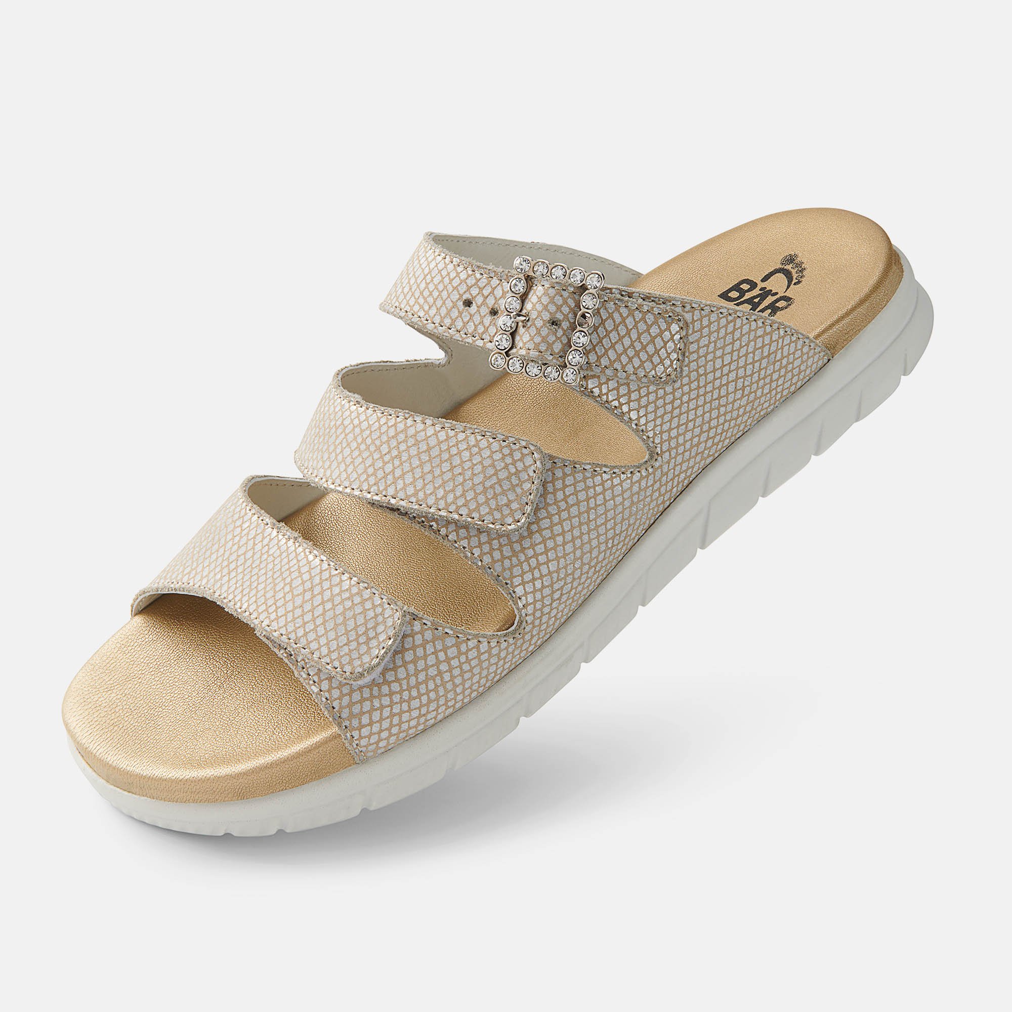 BÄR Schuhe Damenschuhe Yvonne in sand aus Kalbveloursleder, Geprägtes Kalbveloursleder - Anlass: Sandaletten (Produktbild) BÄR Schuhe Damenschuhe Sandaletten Yvonne sand Kalbveloursleder, Geprägtes Kalbveloursleder Produktbild