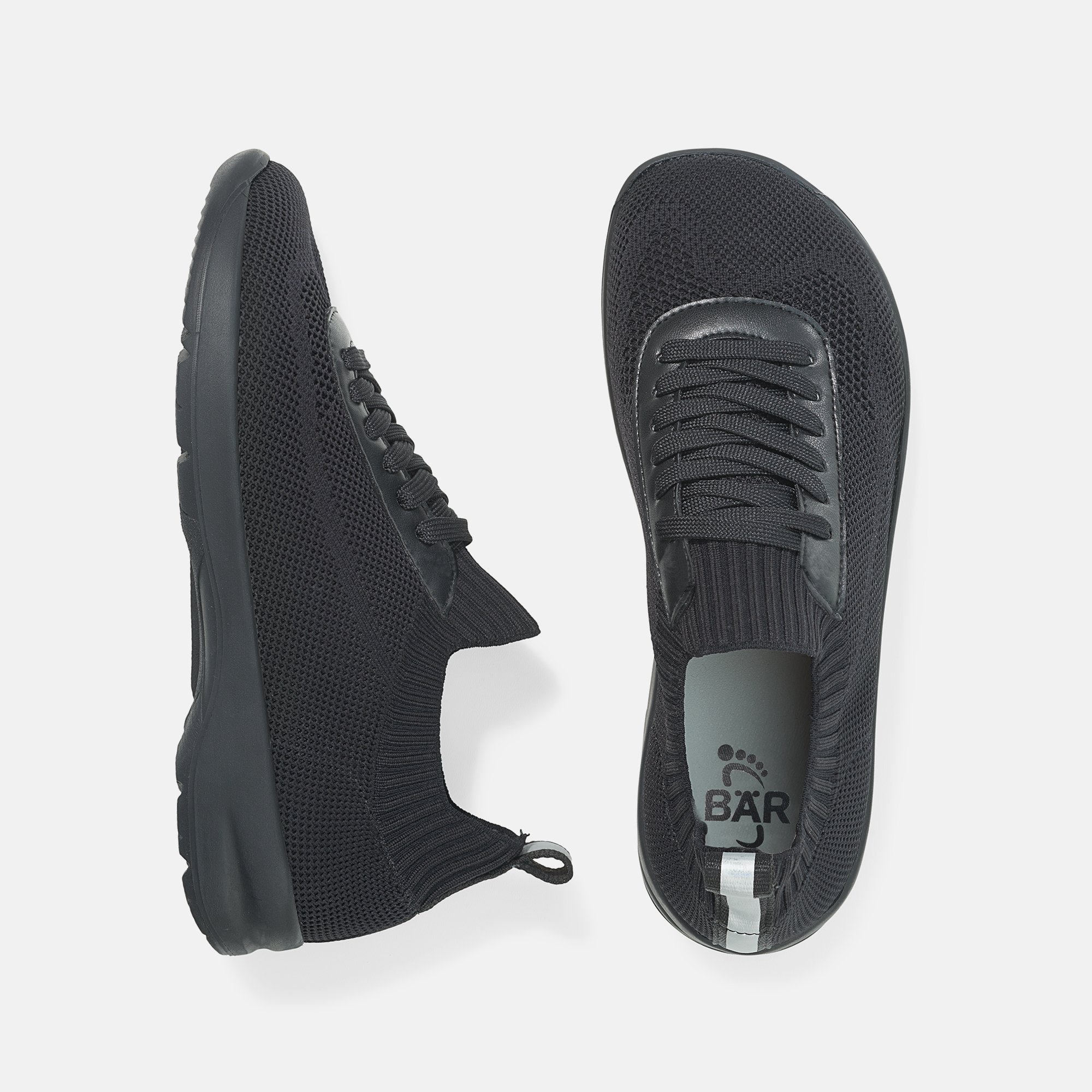 BÄR Schuhe Herrenschuhe Riley in schwarz aus Textilstrick aus Polyester und PU - Anlass: Freizeitschuhe (Ansicht von oben) BÄR Schuhe Herrenschuhe Freizeitschuhe Riley schwarz Textilstrick aus Polyester und PU Ansicht von oben