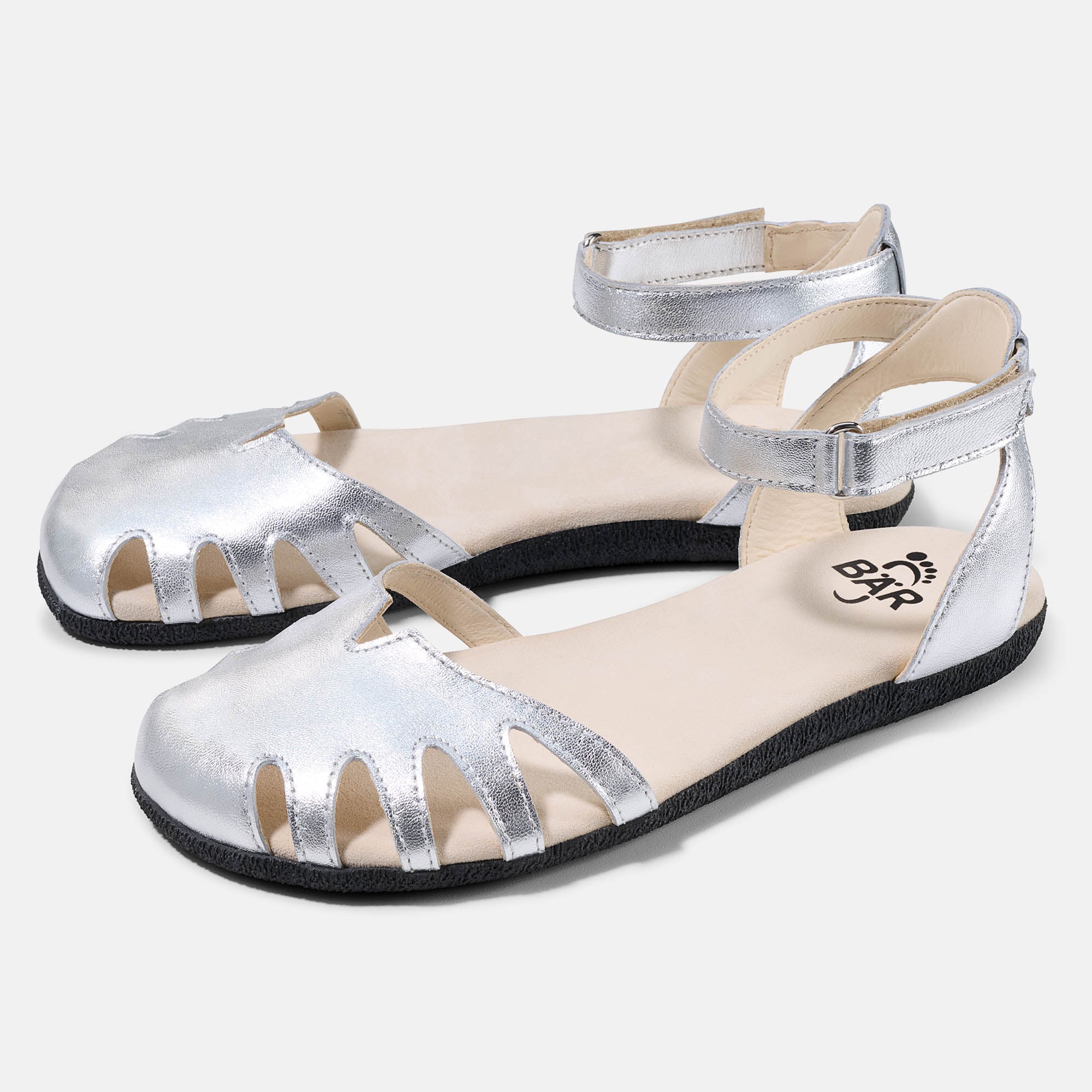 Alisa, Sandalen, Damen, 100% Zehenfreiheit, Bequeme Schuhe von BÄR Schuhe, Farbe: silber, Lammnappaleder